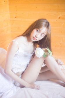 漂亮的女邻居3